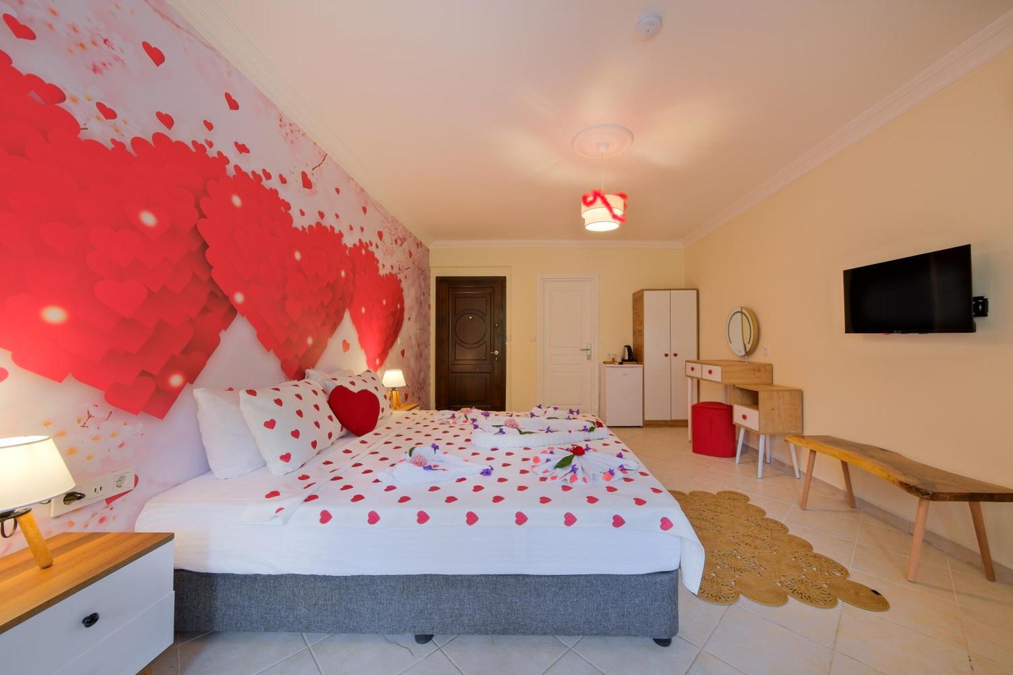 Larimar Suite Hotel Oludeniz Exterior photo