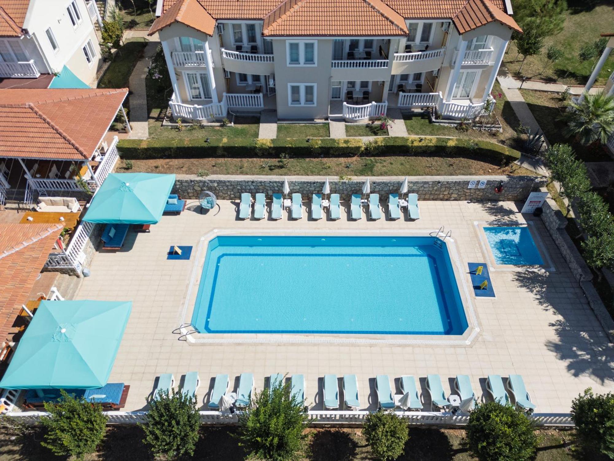 Larimar Suite Hotel Oludeniz Exterior photo
