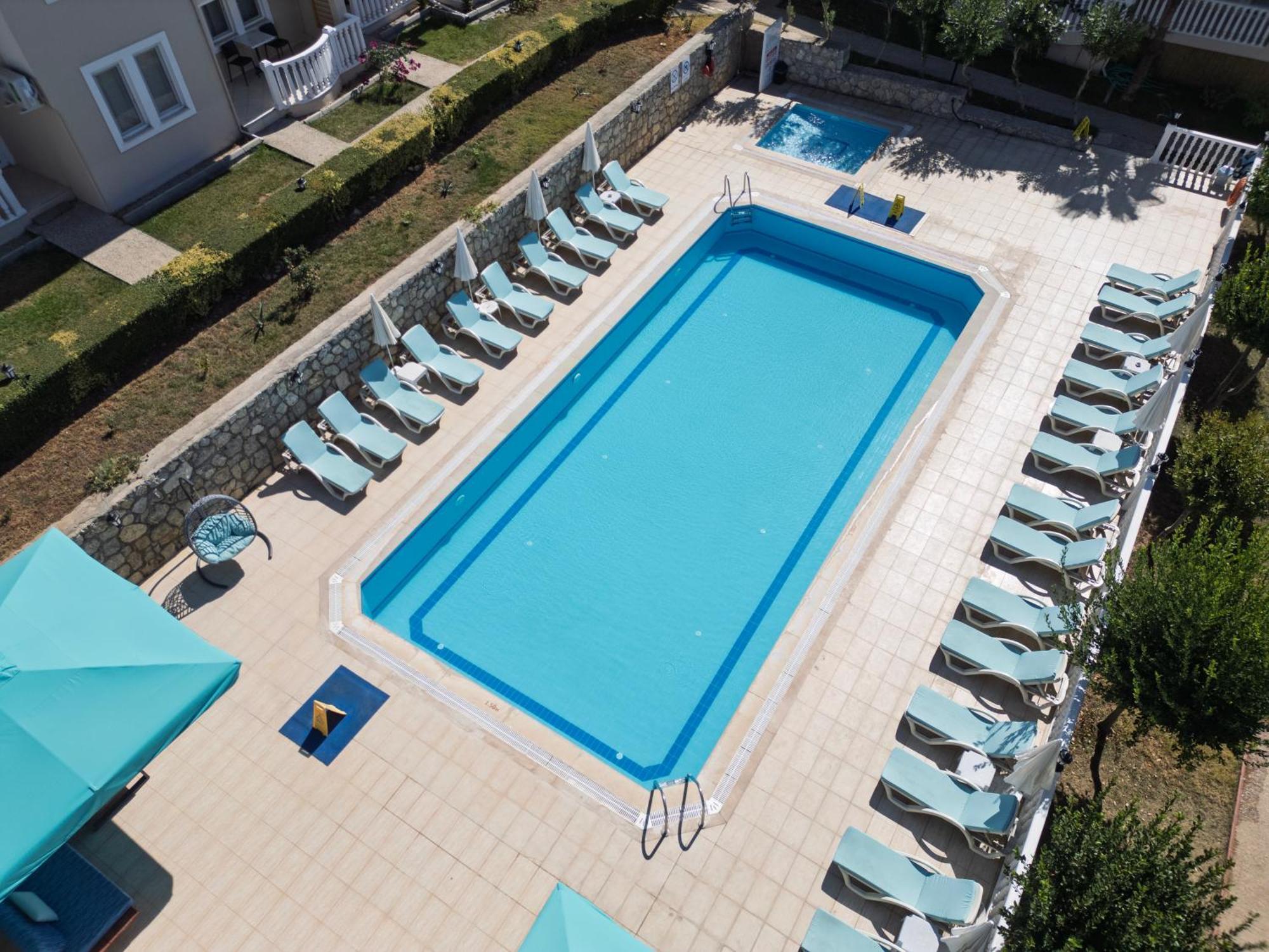 Larimar Suite Hotel Oludeniz Exterior photo